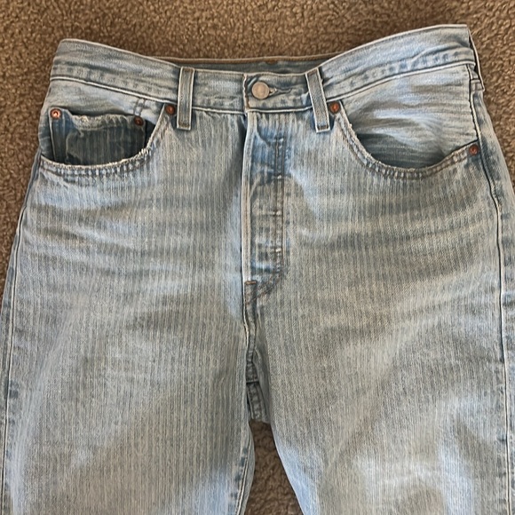 Women’s Levi’s 501 81 Straight Jeans - Picture 3 of 8